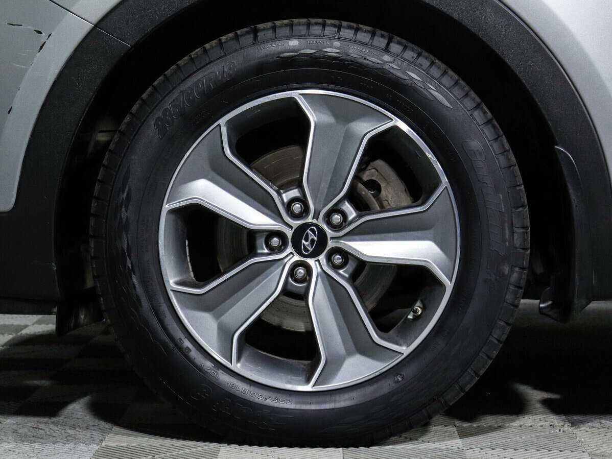 Б/У Хендай Санта Фе 2015 года. Фото: #10