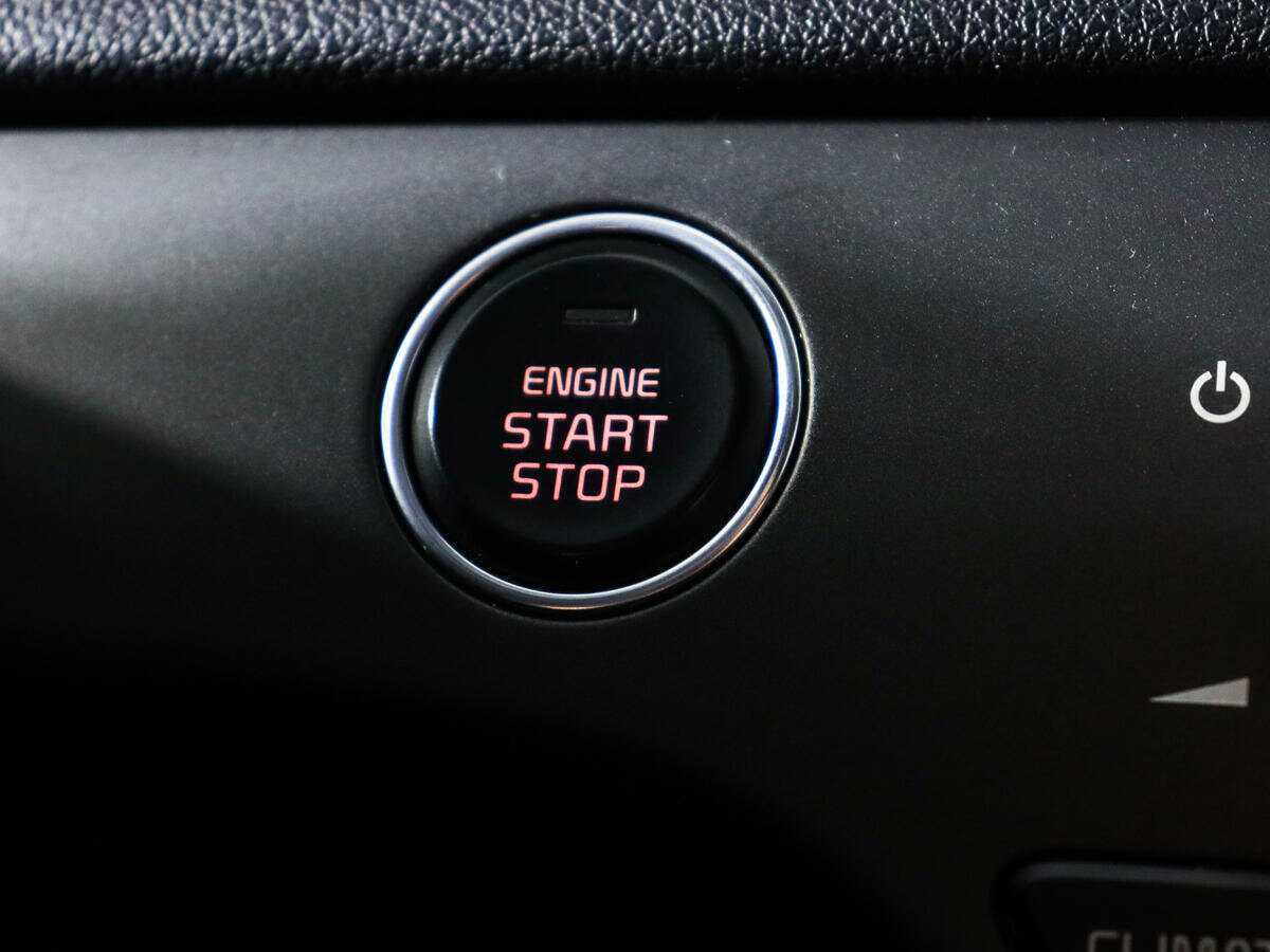 Б/У Киа Спортейдж 2021 года. Фото: #16