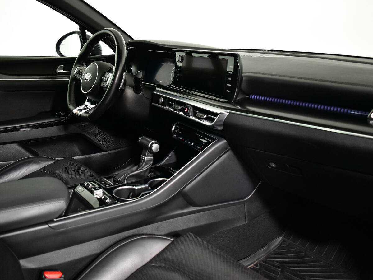 Б/У Киа К5 2021 года. Фото: #8