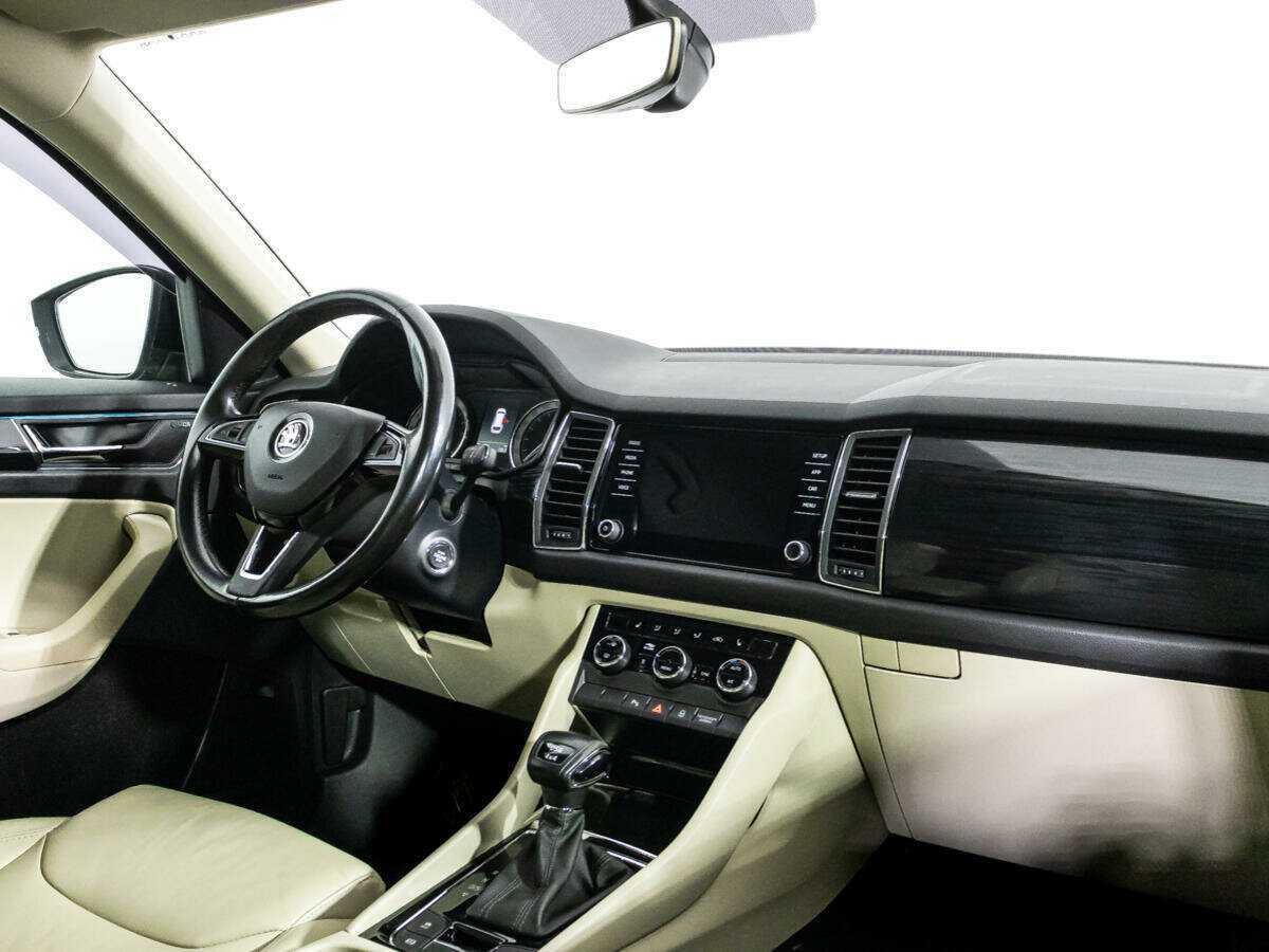 Б/У Шкода Кодиак 2018 года. Фото: #8