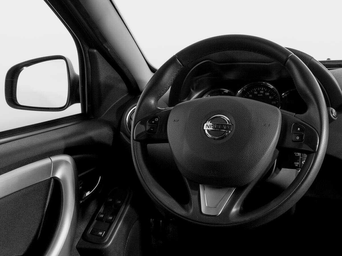 Б/У Ниссан Террано 2020 года. Фото: #12