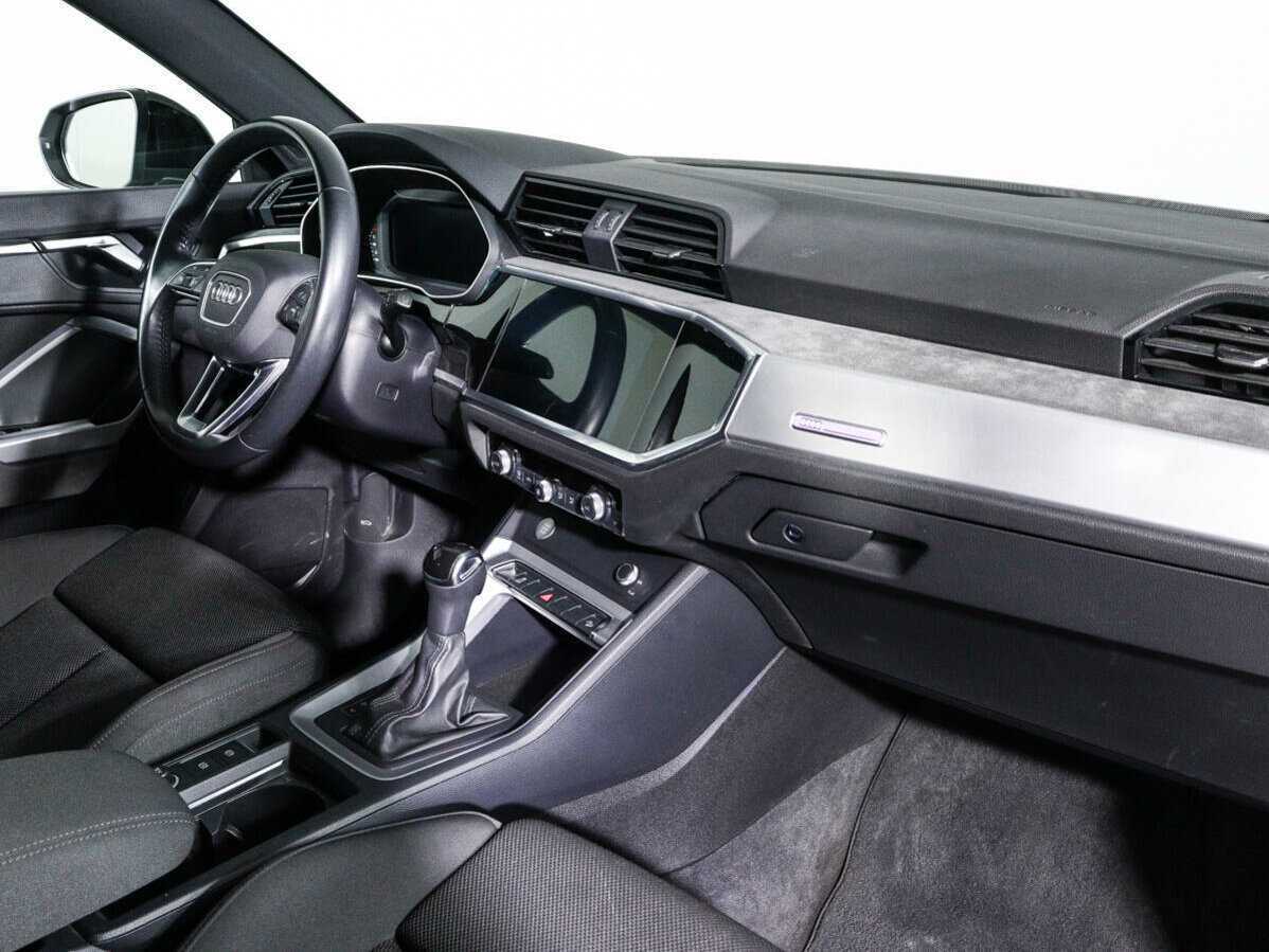 Б/У Ауди К3 2019 года. Фото: #6