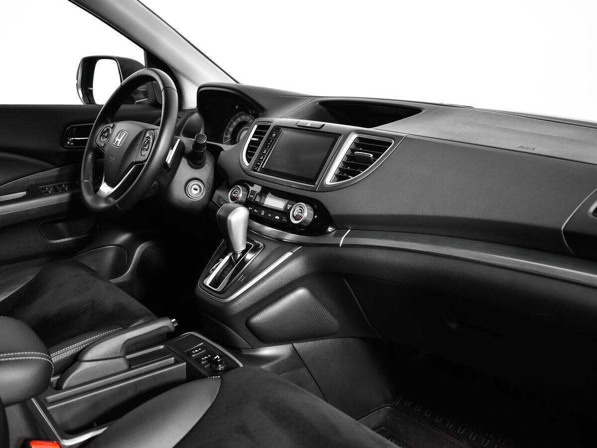 Б/У Хонда ЦР-В 2015 года. Фото: #5