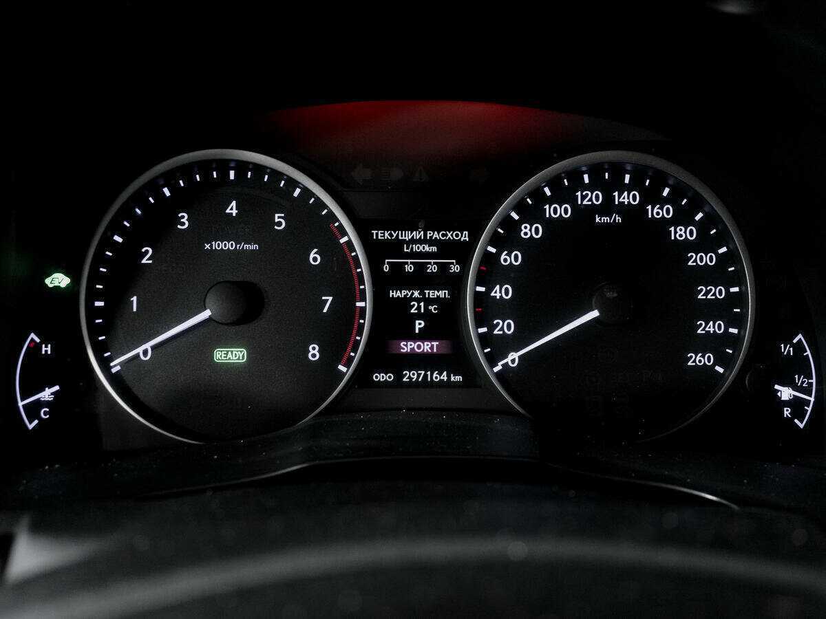 Б/У Лексус ЕС 2013 года. Фото: #10