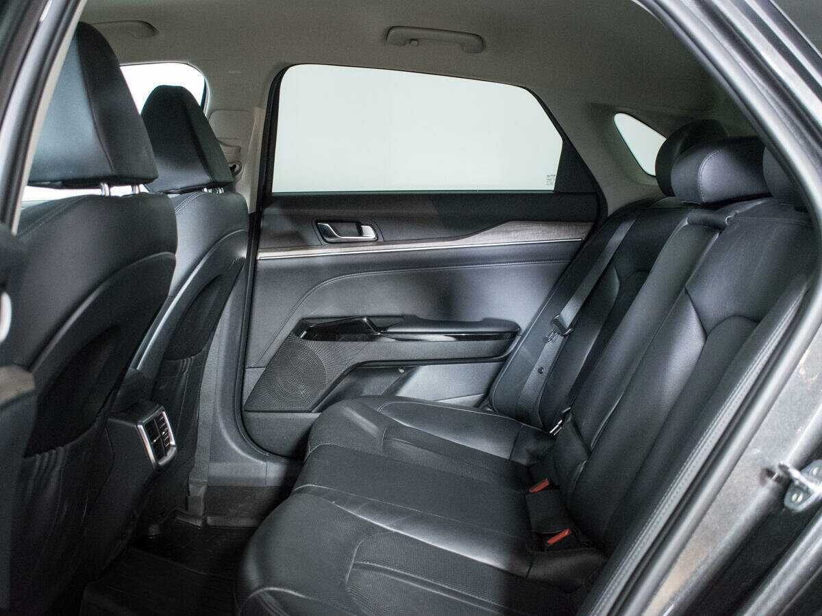 Б/У Киа К5 2021 года. Фото: #9