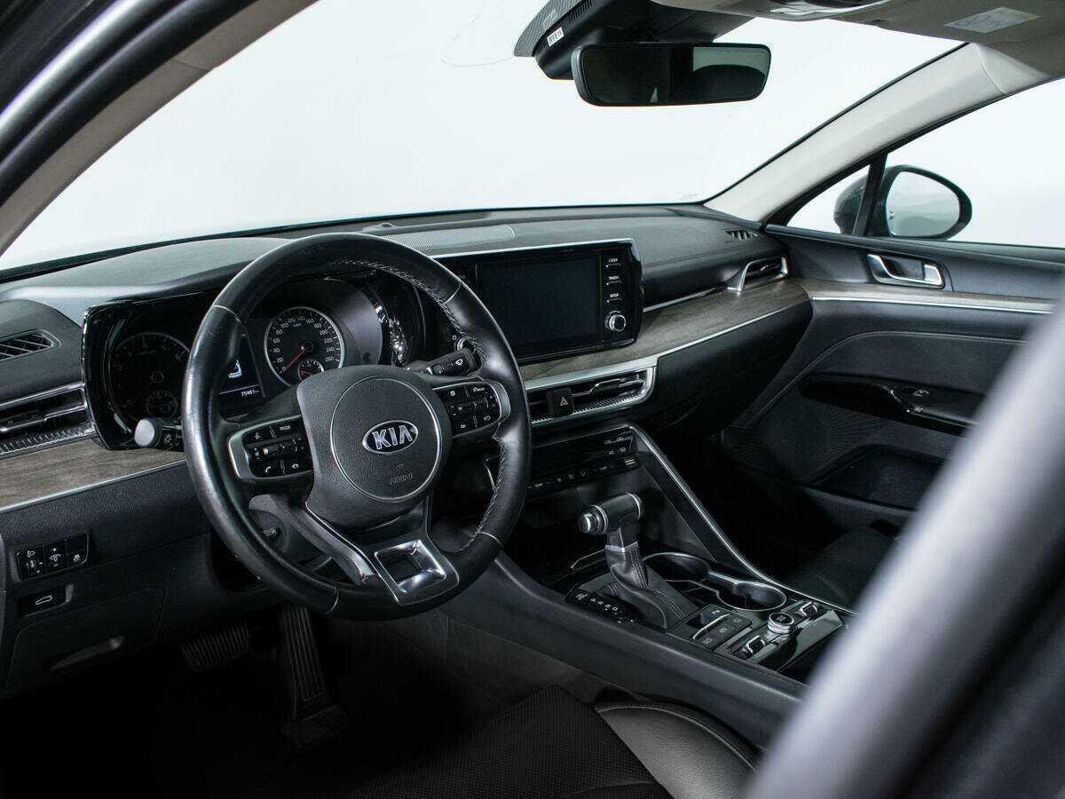 Б/У Киа К5 2021 года. Фото: #12