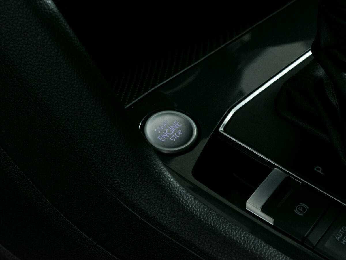 Б/У Фольксваген Тигуан 2020 года. Фото: #13