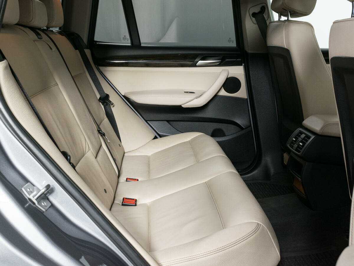 Б/У БМВ Икс3 2014 года. Фото: #10