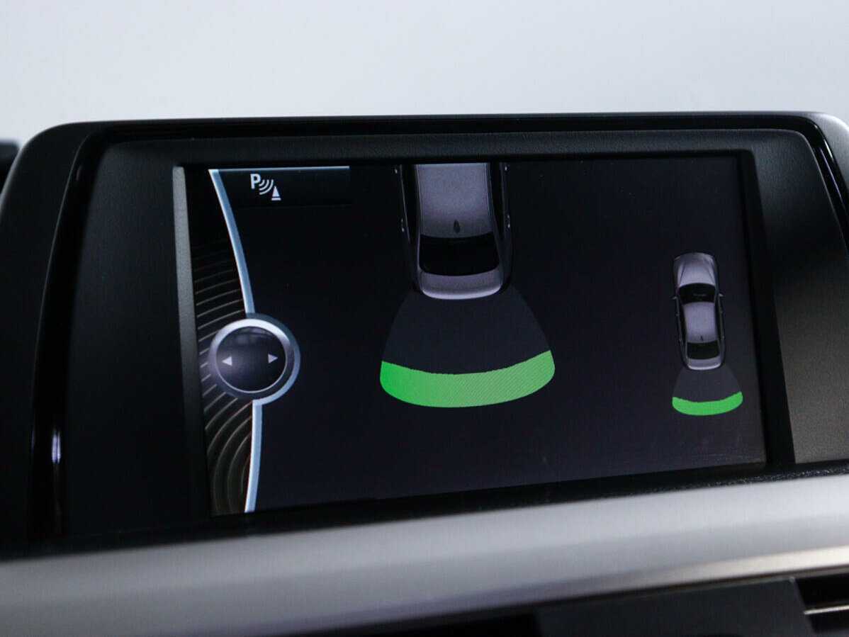 Б/У БМВ 3 серии 2013 года. Фото: #15