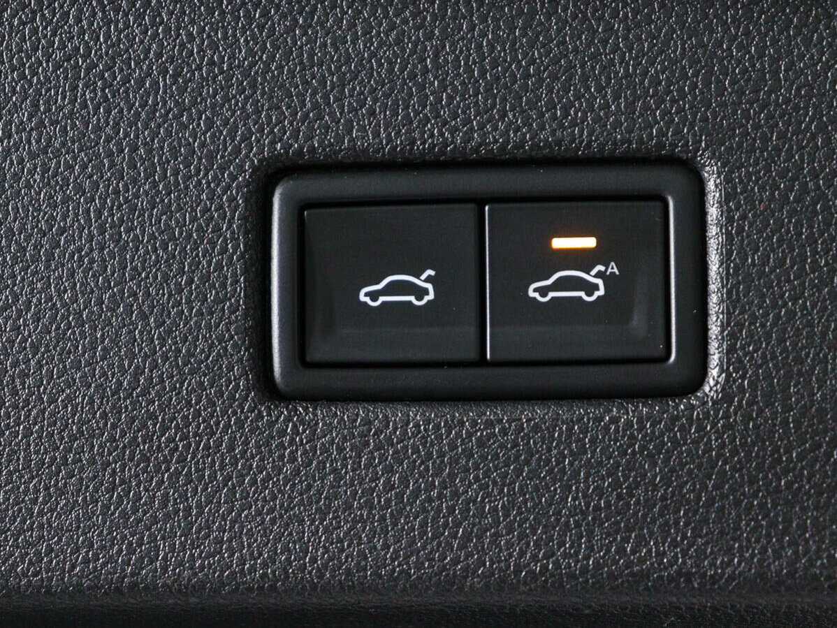 Б/У Фольксваген Тигуан 2019 года. Фото: #15