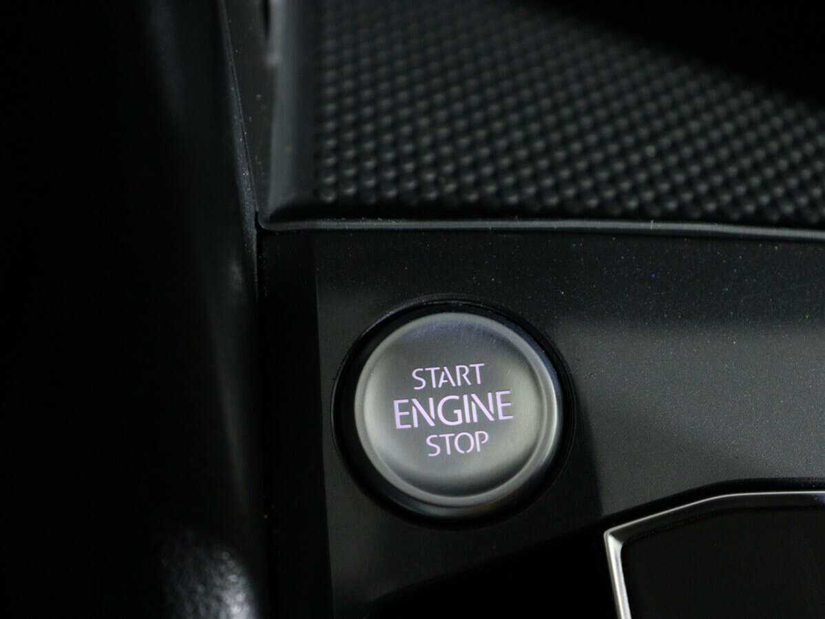 Б/У Фольксваген Тигуан 2019 года. Фото: #19