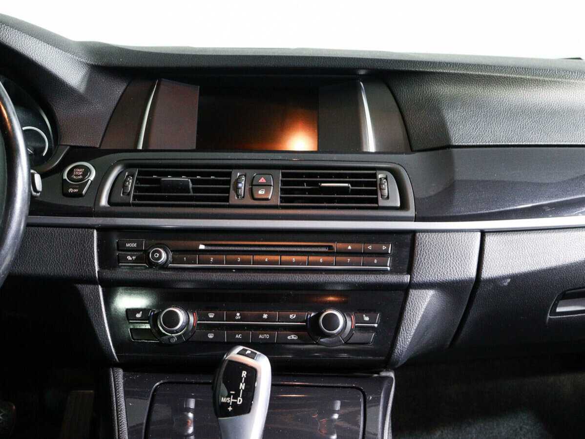 Б/У БМВ 5 серии 2016 года. Фото: #10