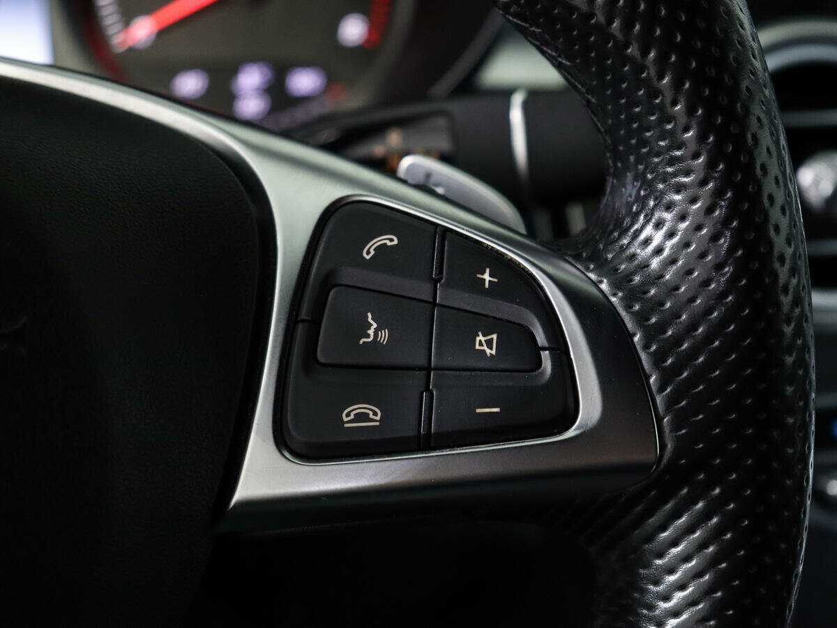 Б/У Мерседес-Бенц Ц-Класс 2014 года. Фото: #12