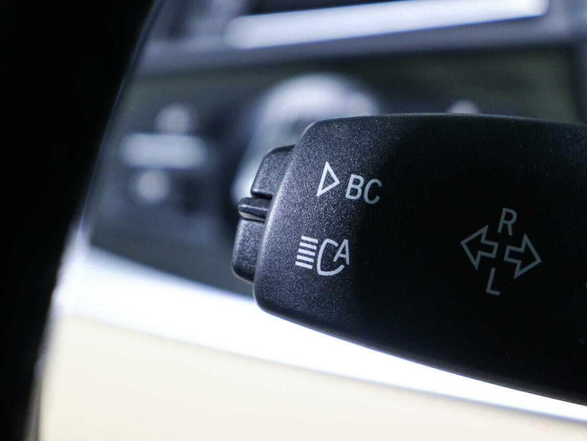 Б/У БМВ 5 серии 2016 года. Фото: #18