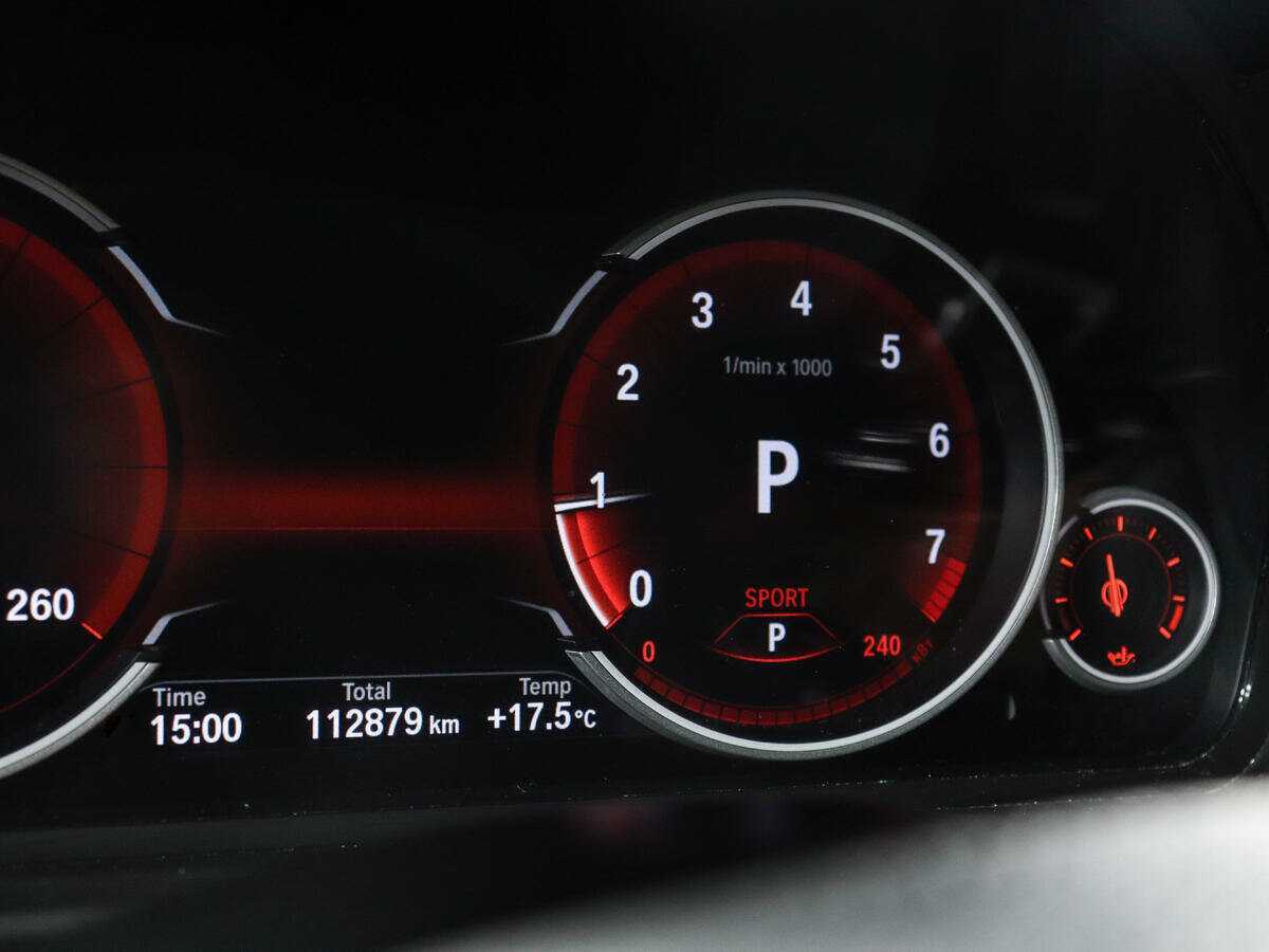 Б/У БМВ 5 серии 2016 года. Фото: #10