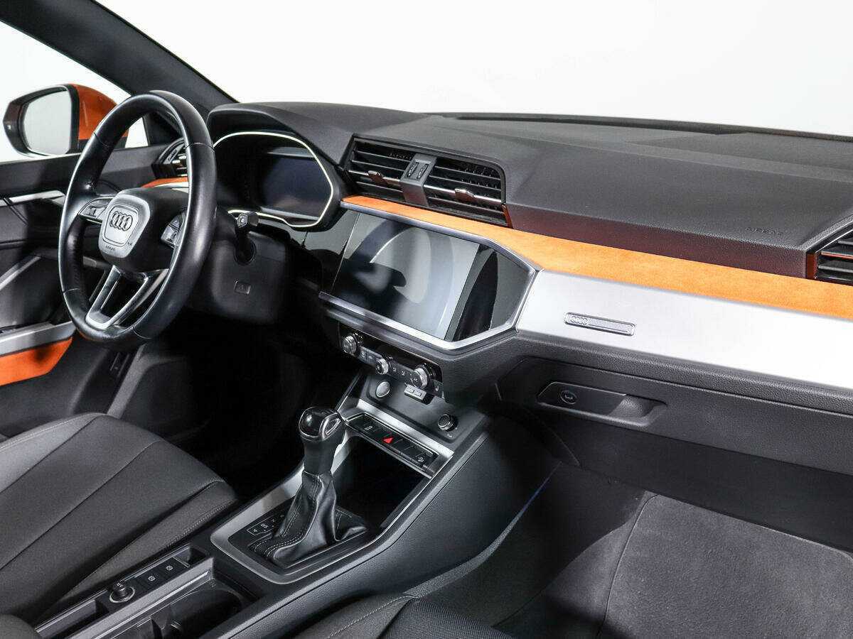 Б/У Ауди К3 2019 года. Фото: #6