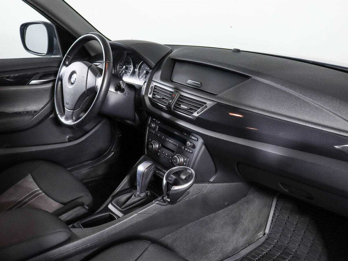 Б/У БМВ Икс1 2012 года. Фото: #7