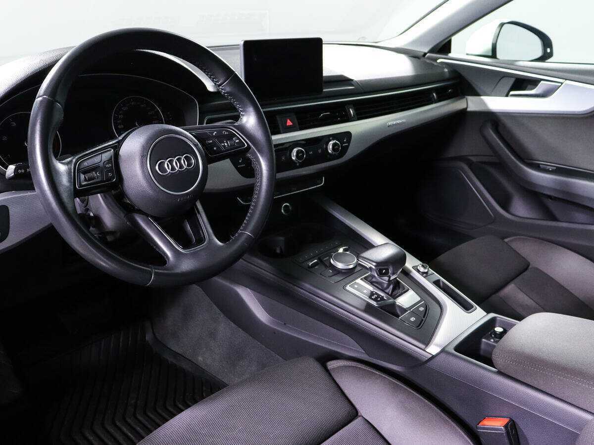 Б/У Ауди А5 2018 года. Фото: #11