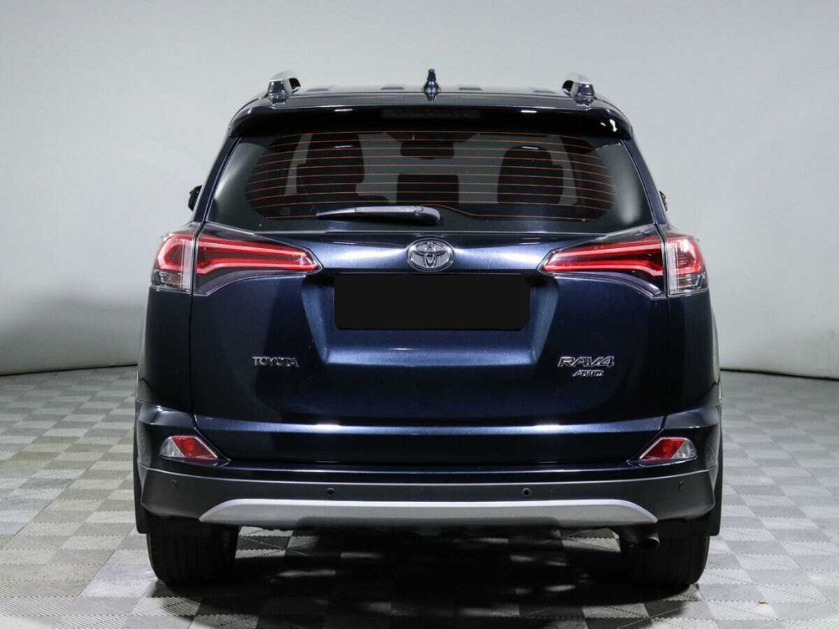 Б/У Тойота Рав4 2017 года. Фото: #4