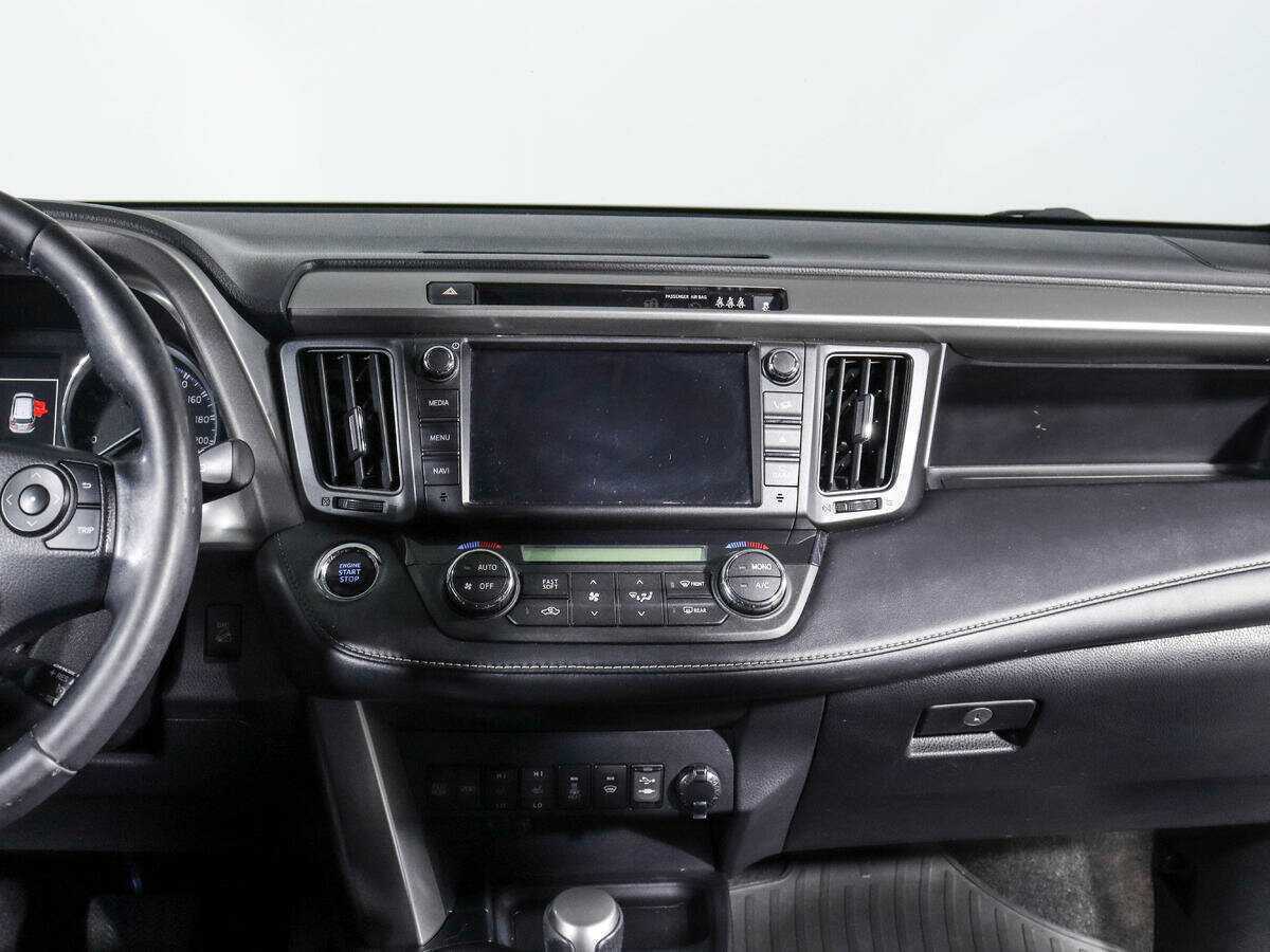 Б/У Тойота Рав4 2017 года. Фото: #10