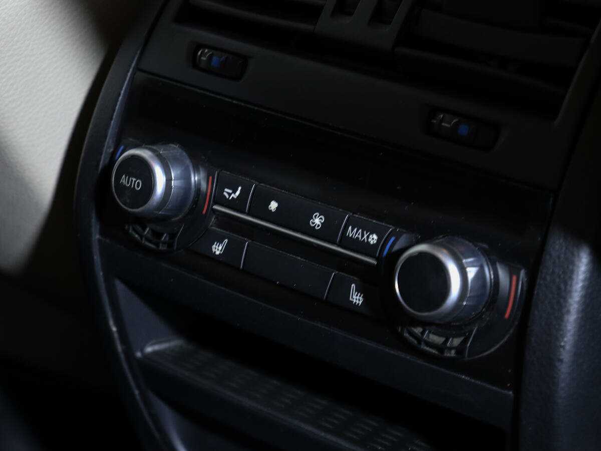 Б/У БМВ 5 серии 2012 года. Фото: #16