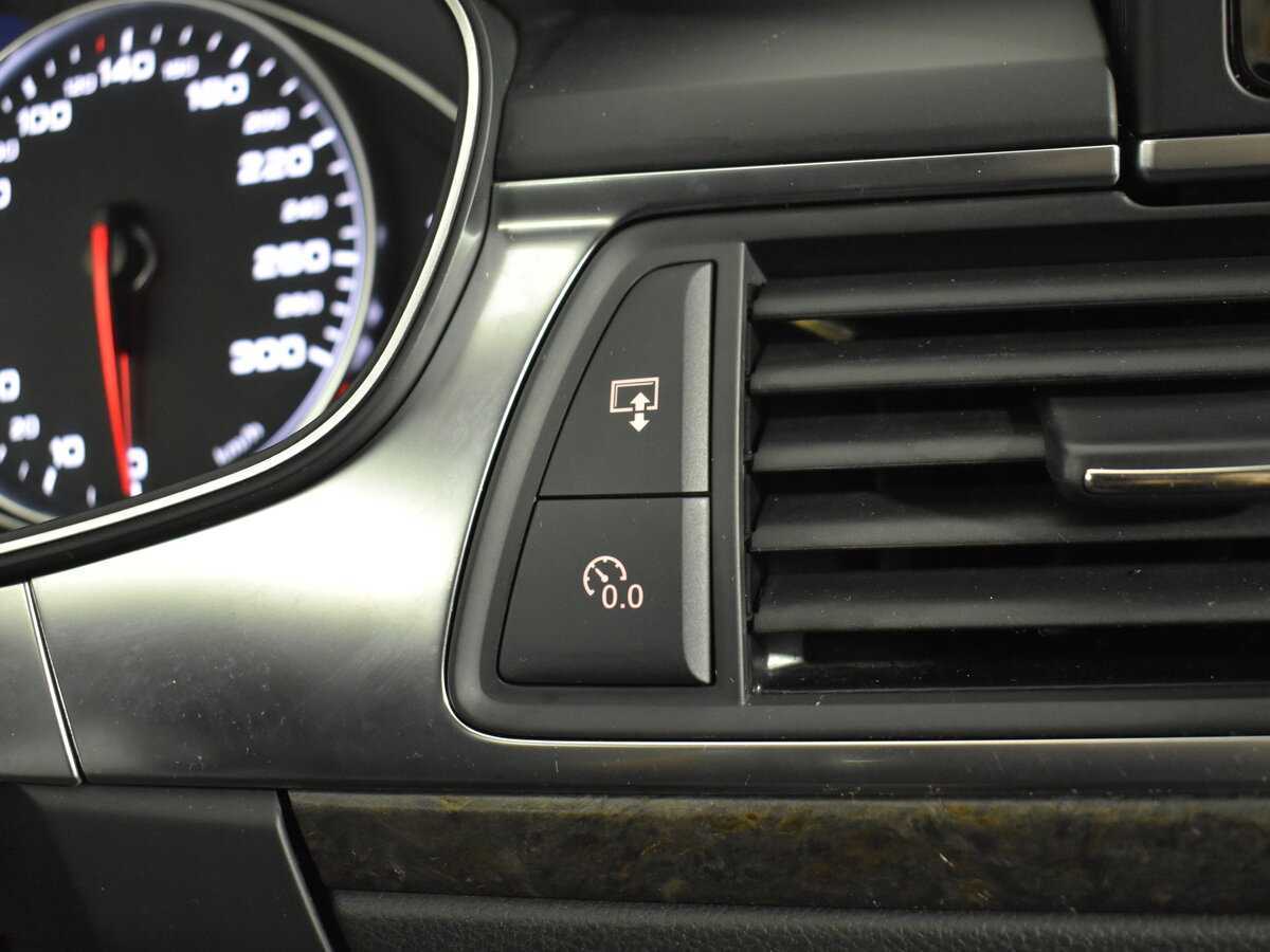 Б/У Ауди А6 2017 года. Фото: #22