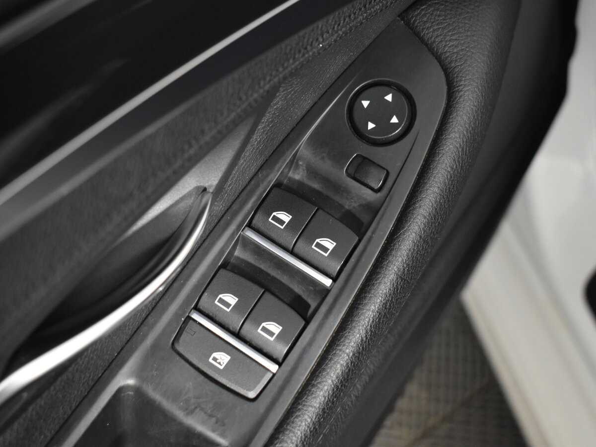 Б/У БМВ 5 серии 2016 года. Фото: #8