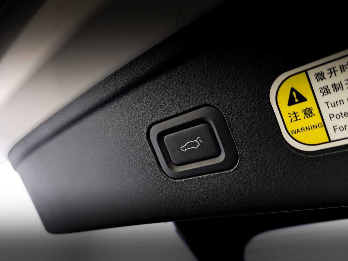 Б/У ФАВ Бестюн Б70 2023 года. Фото: #21