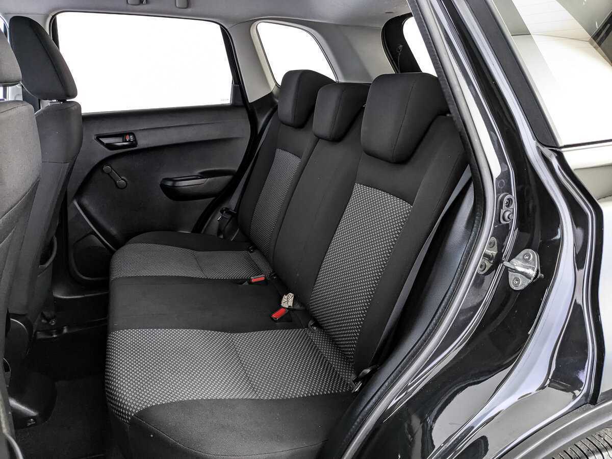 Б/У Сузуки Витара 2016 года. Фото: #13