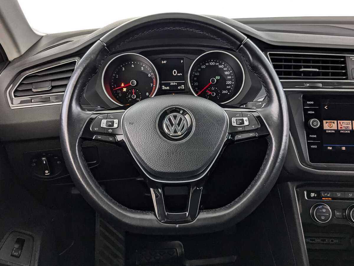 Б/У Фольксваген Тигуан 2019 года. Фото: #17