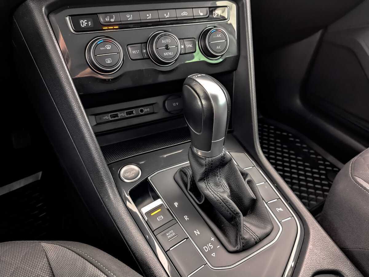 Б/У Фольксваген Тигуан 2019 года. Фото: #22