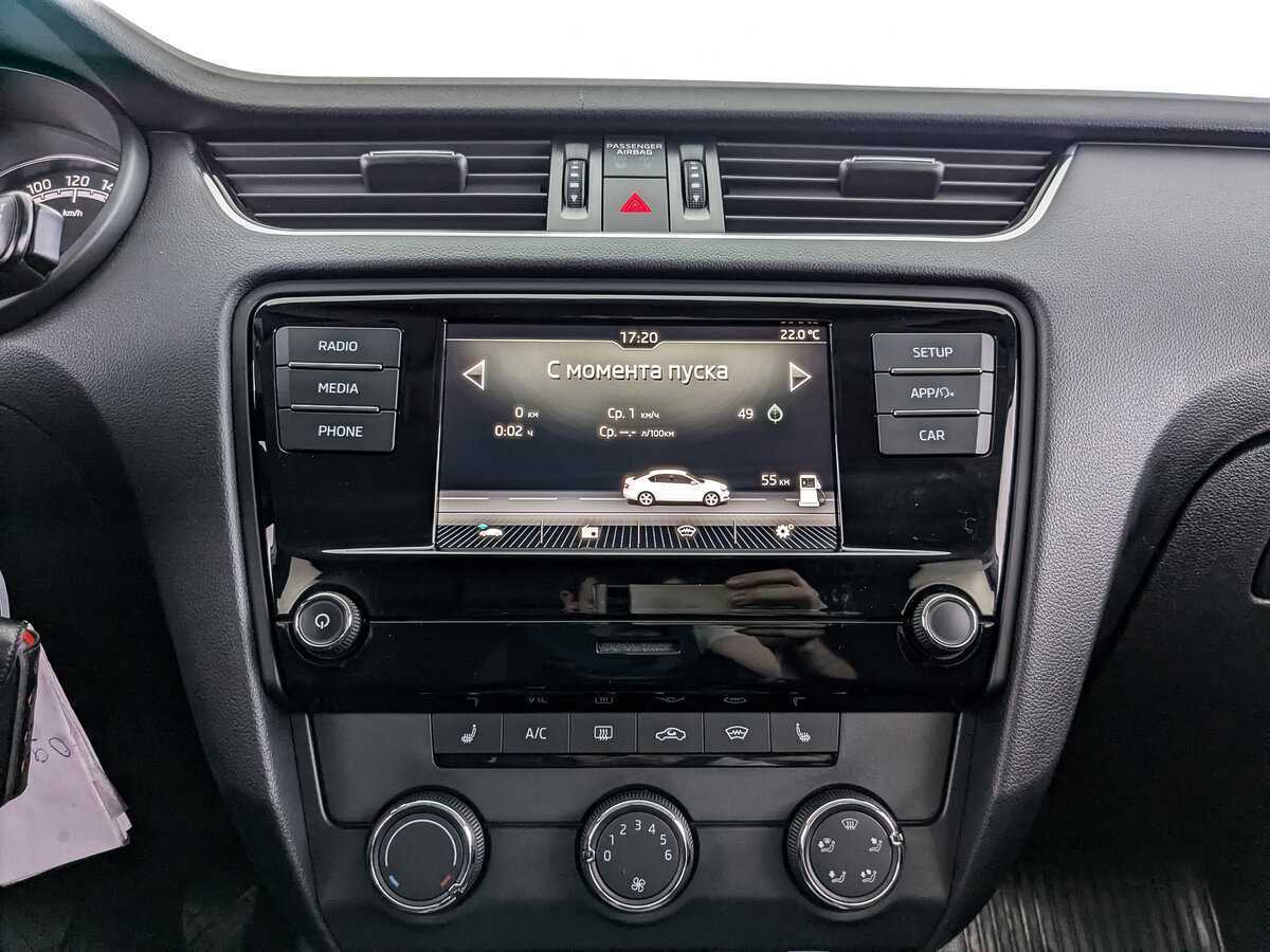 Б/У Шкода Октавия 2019 года. Фото: #12