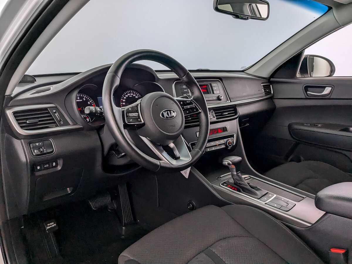 Б/У Киа Оптима 2020 года. Фото: #12