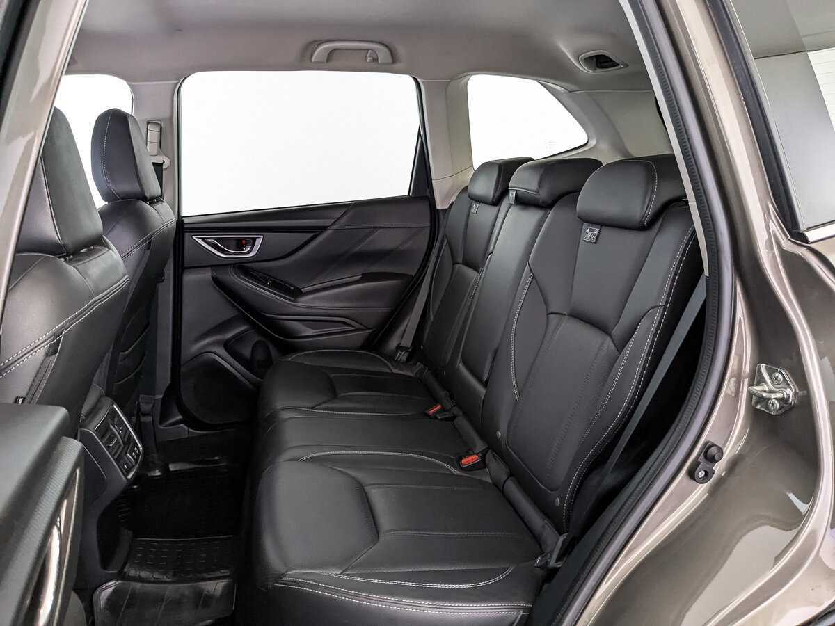 Б/У Субару Форестер 2019 года. Фото: #13