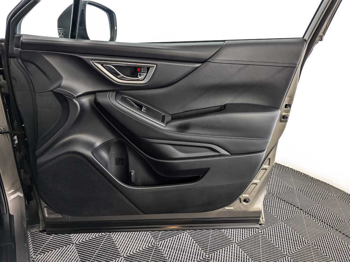 Б/У Субару Форестер 2019 года. Фото: #20