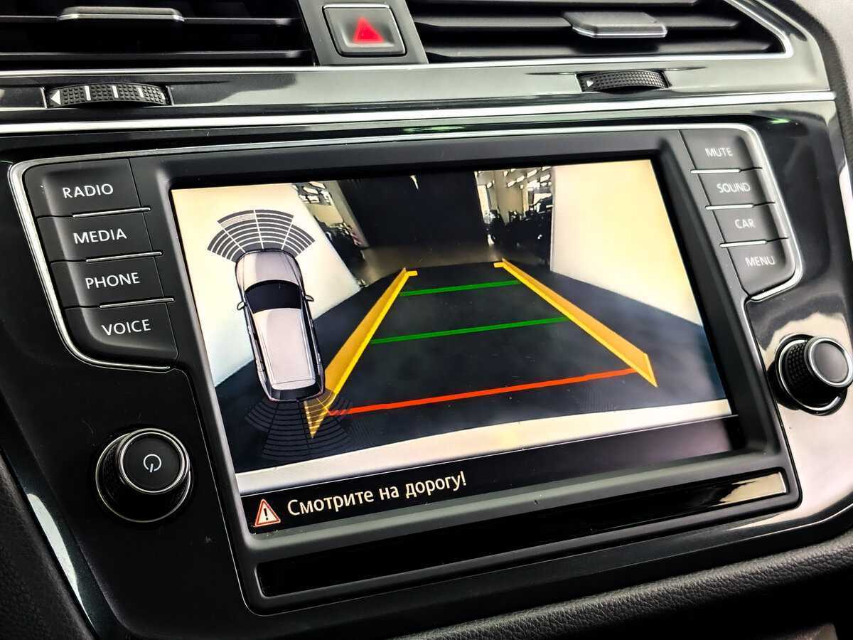 Б/У Фольксваген Тигуан 2017 года. Фото: #20