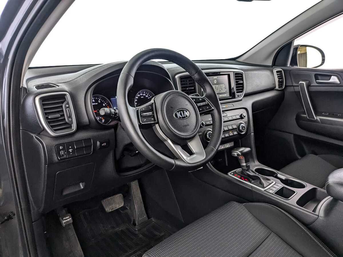 Б/У Киа Спортейдж 2019 года. Фото: #10