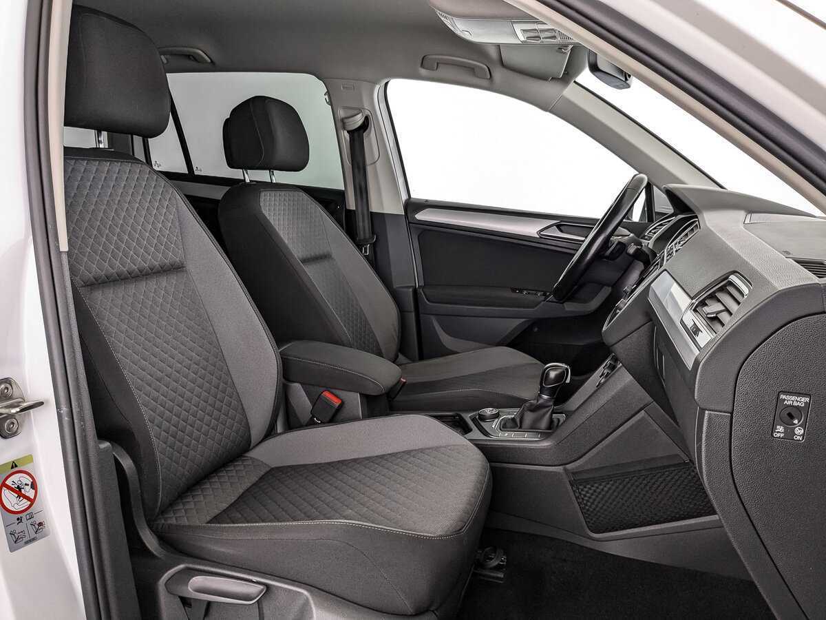 Б/У Фольксваген Тигуан 2017 года. Фото: #19