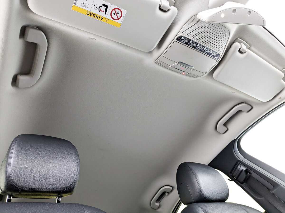 Б/У Мерседес-Бенц Е-Класс 2018 года. Фото: #18