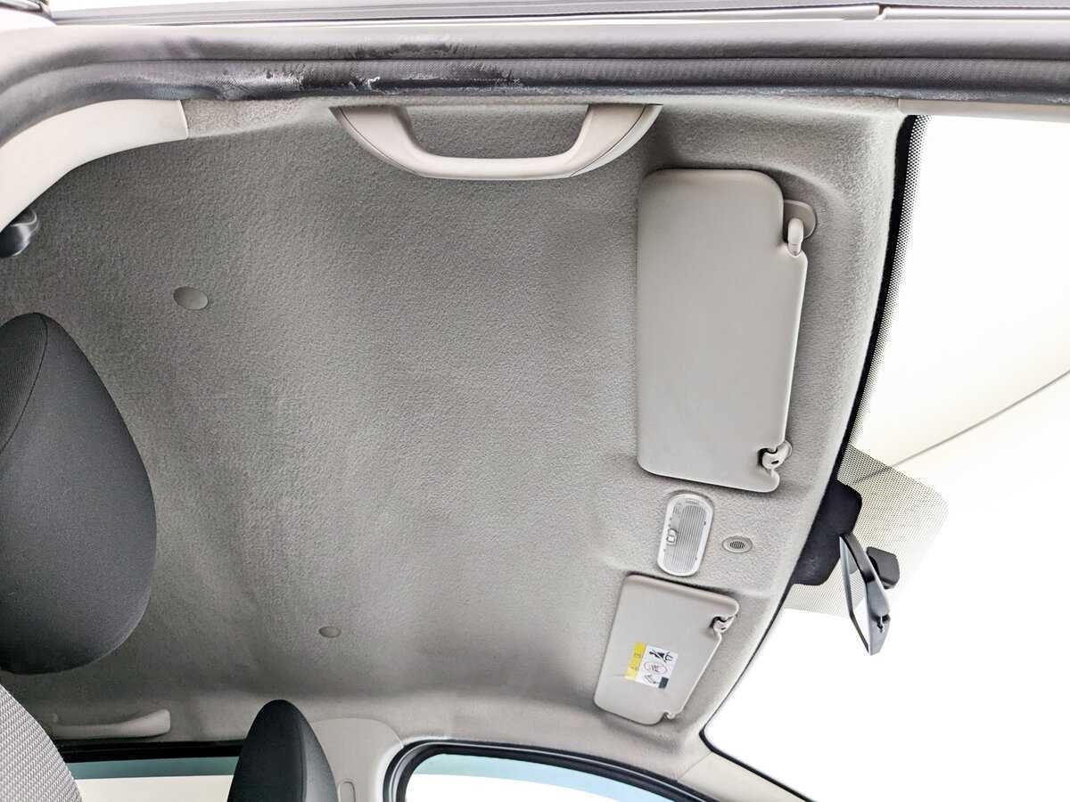 Б/У Рено Дастер 2017 года. Фото: #17