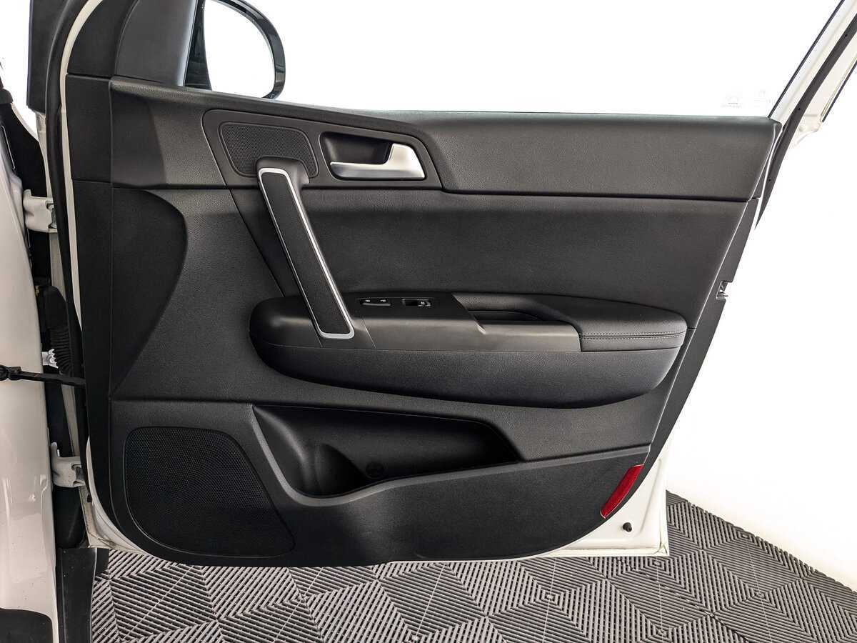 Б/У Киа Спортейдж 2019 года. Фото: #20