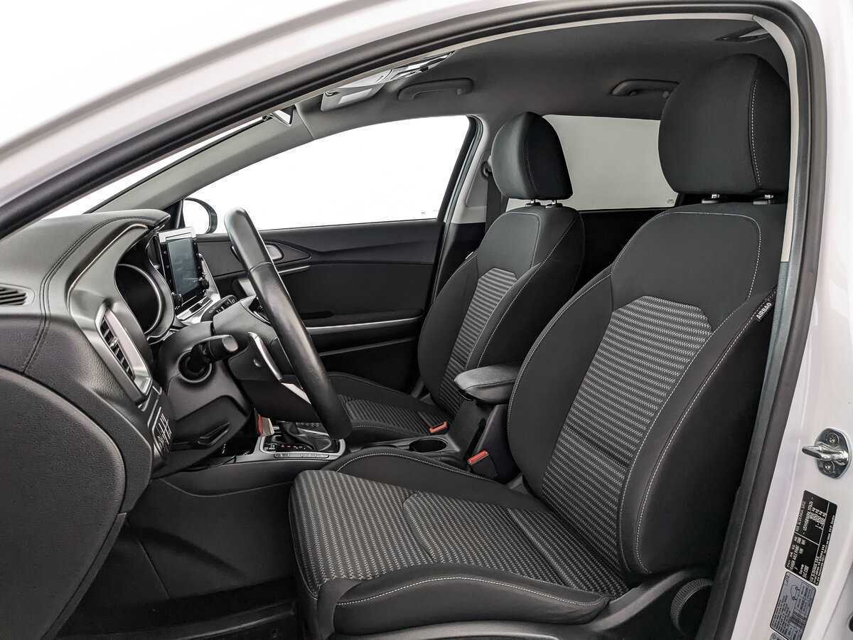 Б/У Киа Сид 2022 года. Фото: #15