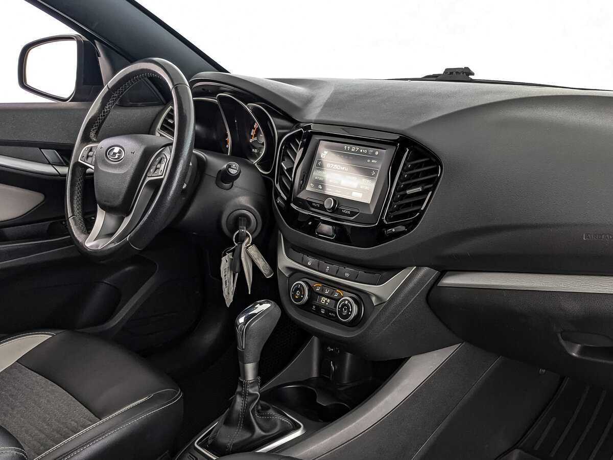 Б/У Лада (ВАЗ) Веста 2019 года. Фото: #8