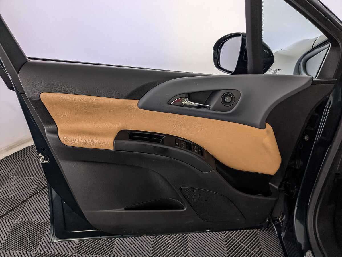 Б/У Опель Мерива 2015 года. Фото: #14