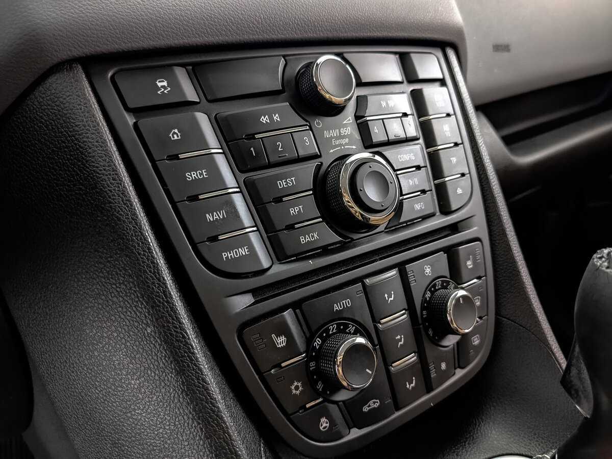 Б/У Опель Мерива 2015 года. Фото: #21