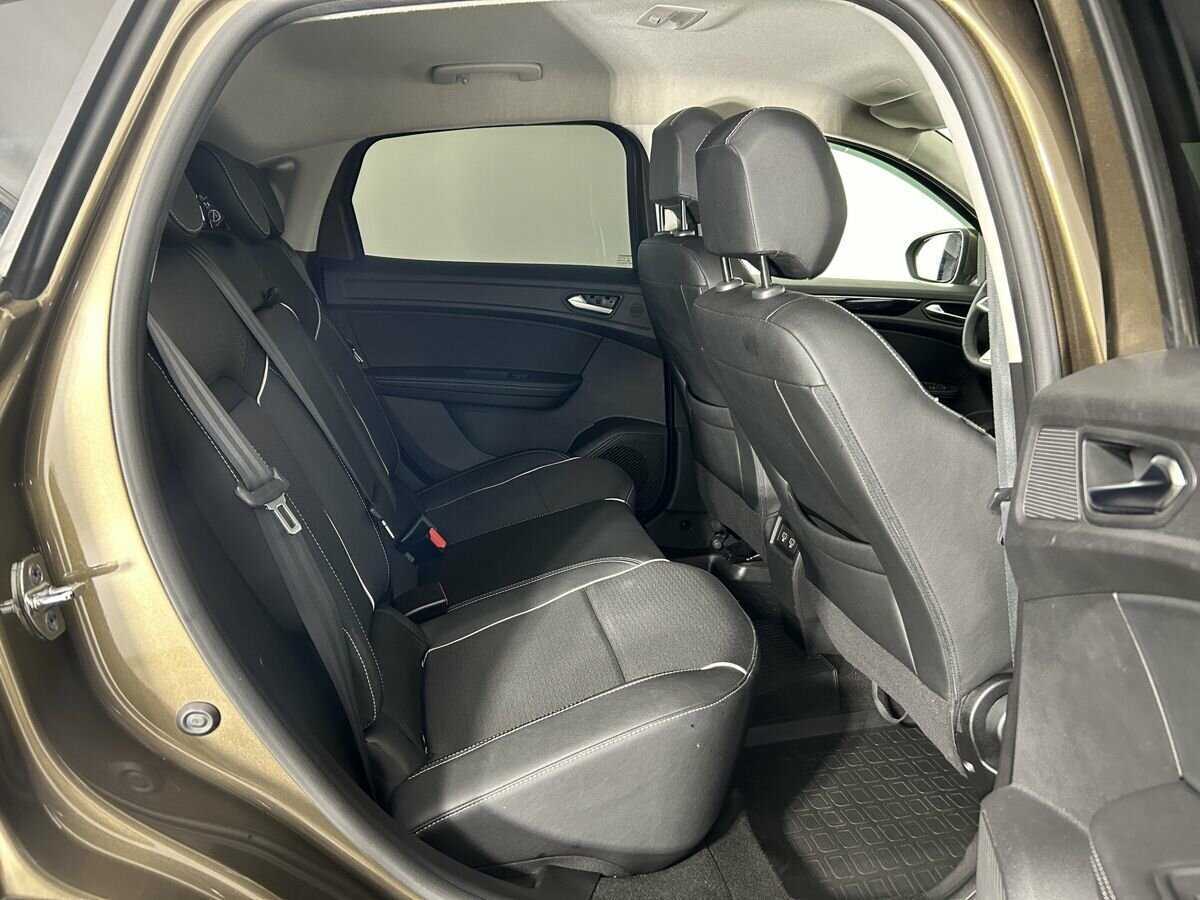 Б/У Рено Аркана 2021 года. Фото: #15