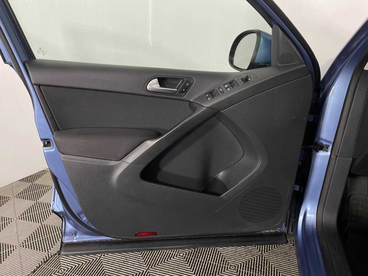 Б/У Фольксваген Тигуан 2012 года. Фото: #7