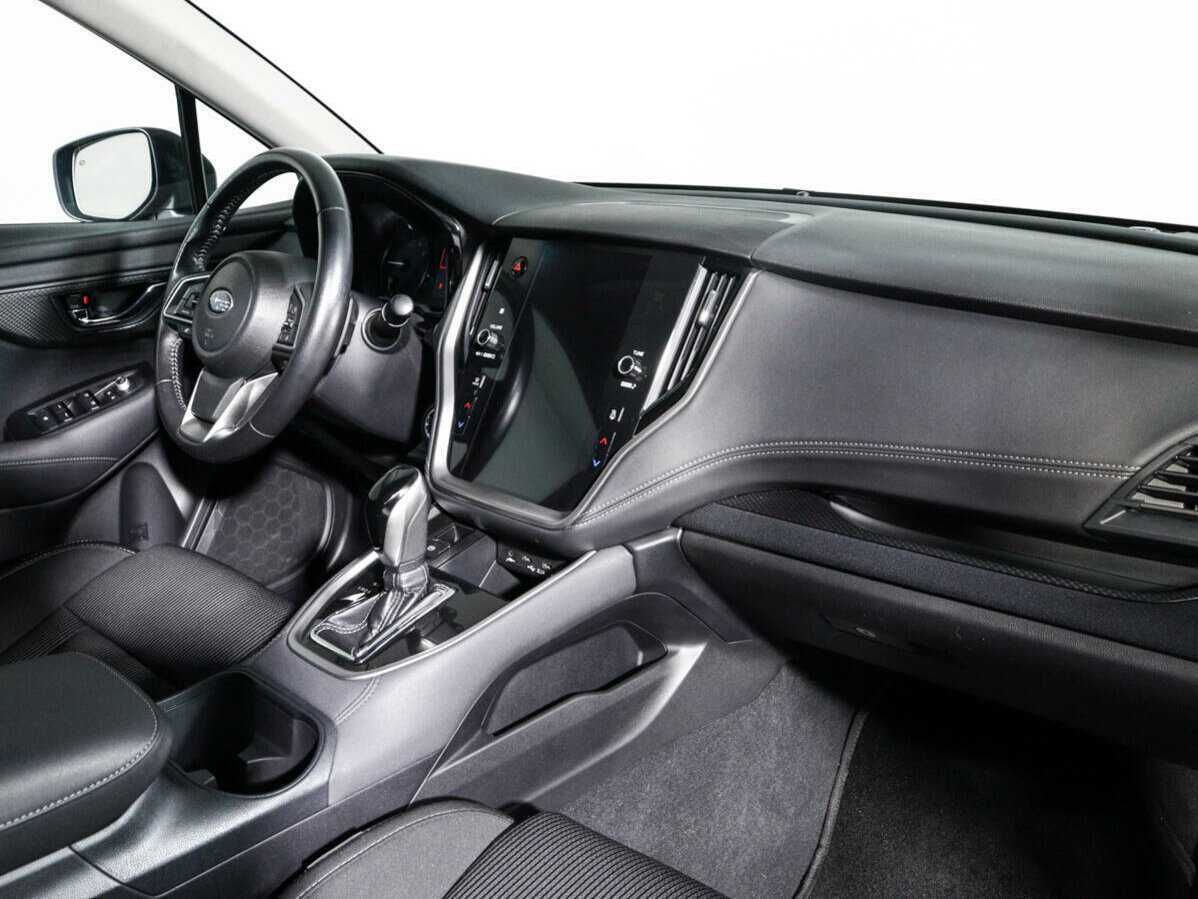 Б/У Субару Легаси 2020 года. Фото: #6