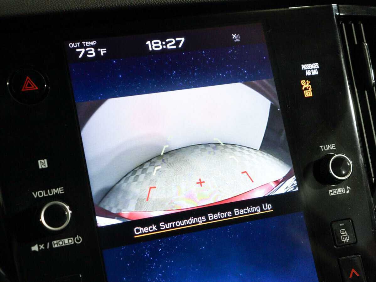 Б/У Субару Легаси 2020 года. Фото: #13