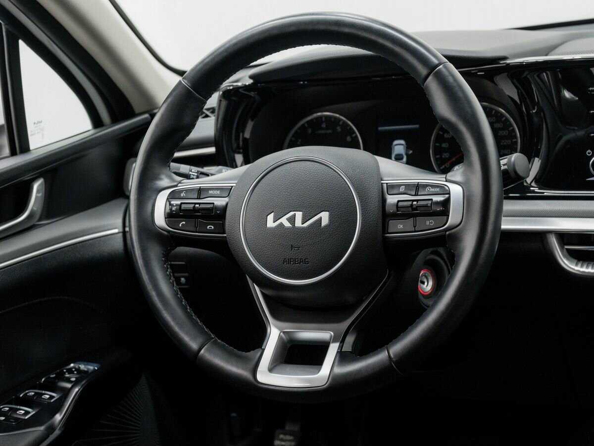 Б/У Киа К5 2022 года. Фото: #10